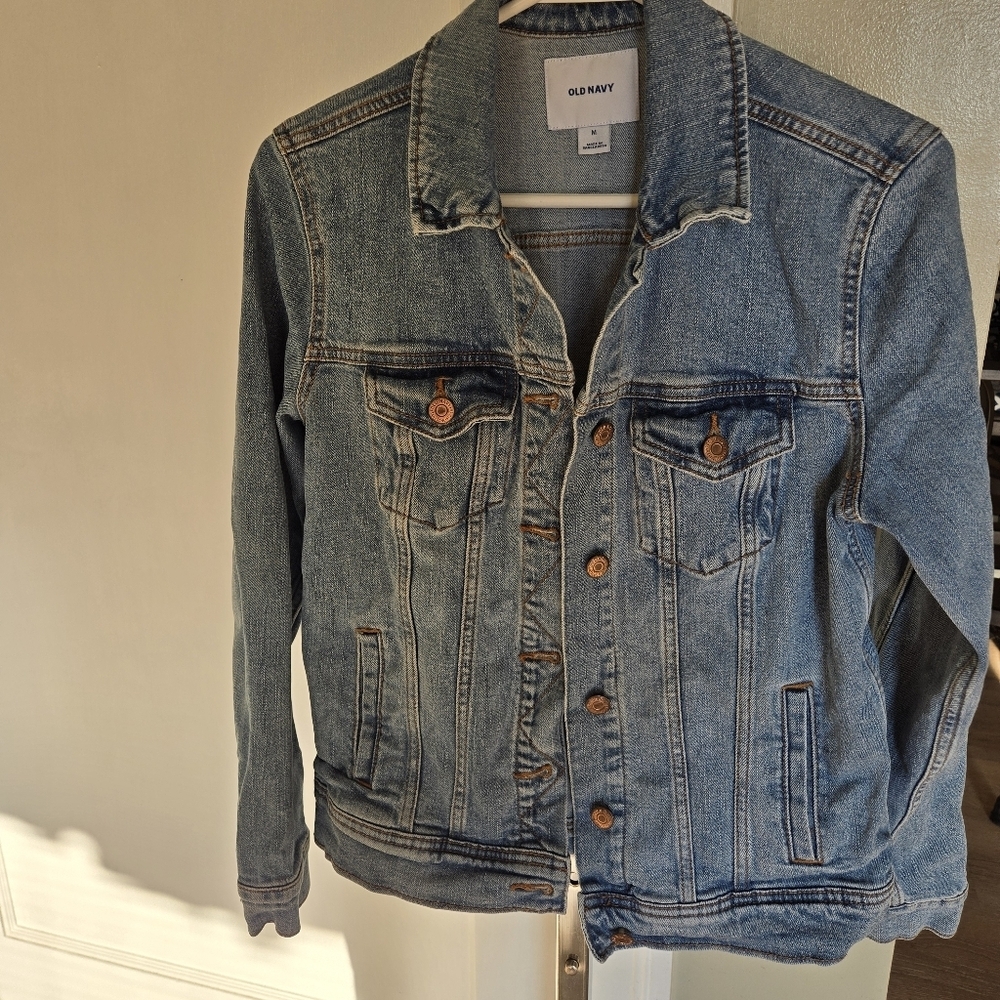 Old Navy Jean Jacket sz Medium